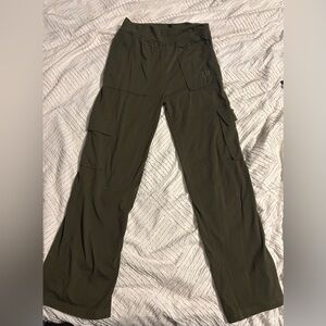 H&M Women’s Dark Green Cargo Pants